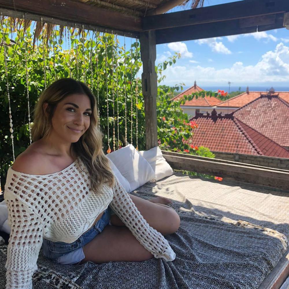 Meet your Posher, Annamarie